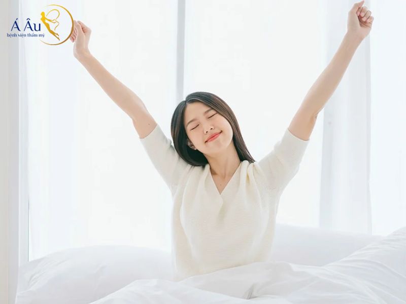 Ngủ đủ giấc giúp bạn có tinh thần thoải mái và một vóc dáng đẹp