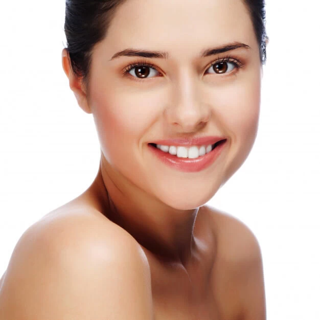 Hút mỡ mí mắt dưới loại bỏ bọng mắt hiệu quả - portrait young beautiful woman with healthy skin 78203 176 1